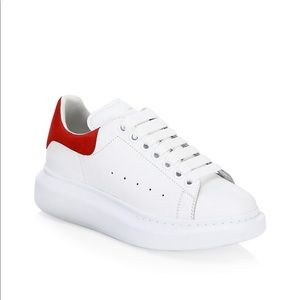 Alexander McQueen
Women's Suede Oversized Sneaker